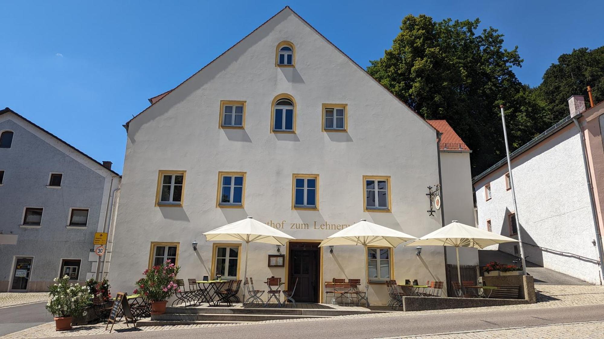 Ferienwohnungen Lehnerwirt Breitenbrunn  Екстериор снимка
